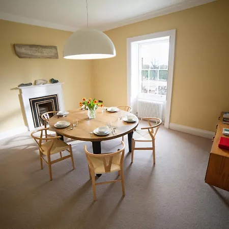 The Sanctuary By Birch Ferienhaus *