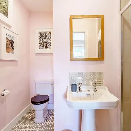 The Sanctuary By Birch * Broughton (North Yorkshire)