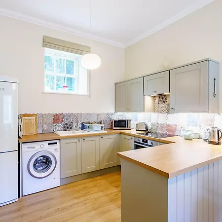 Дом отдыха The Sanctuary By Birch